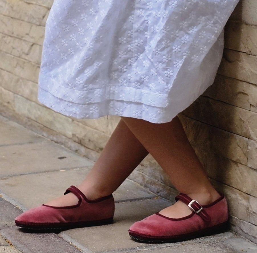 Mary Jane Velvet Girls Shoe in Rosa Antico