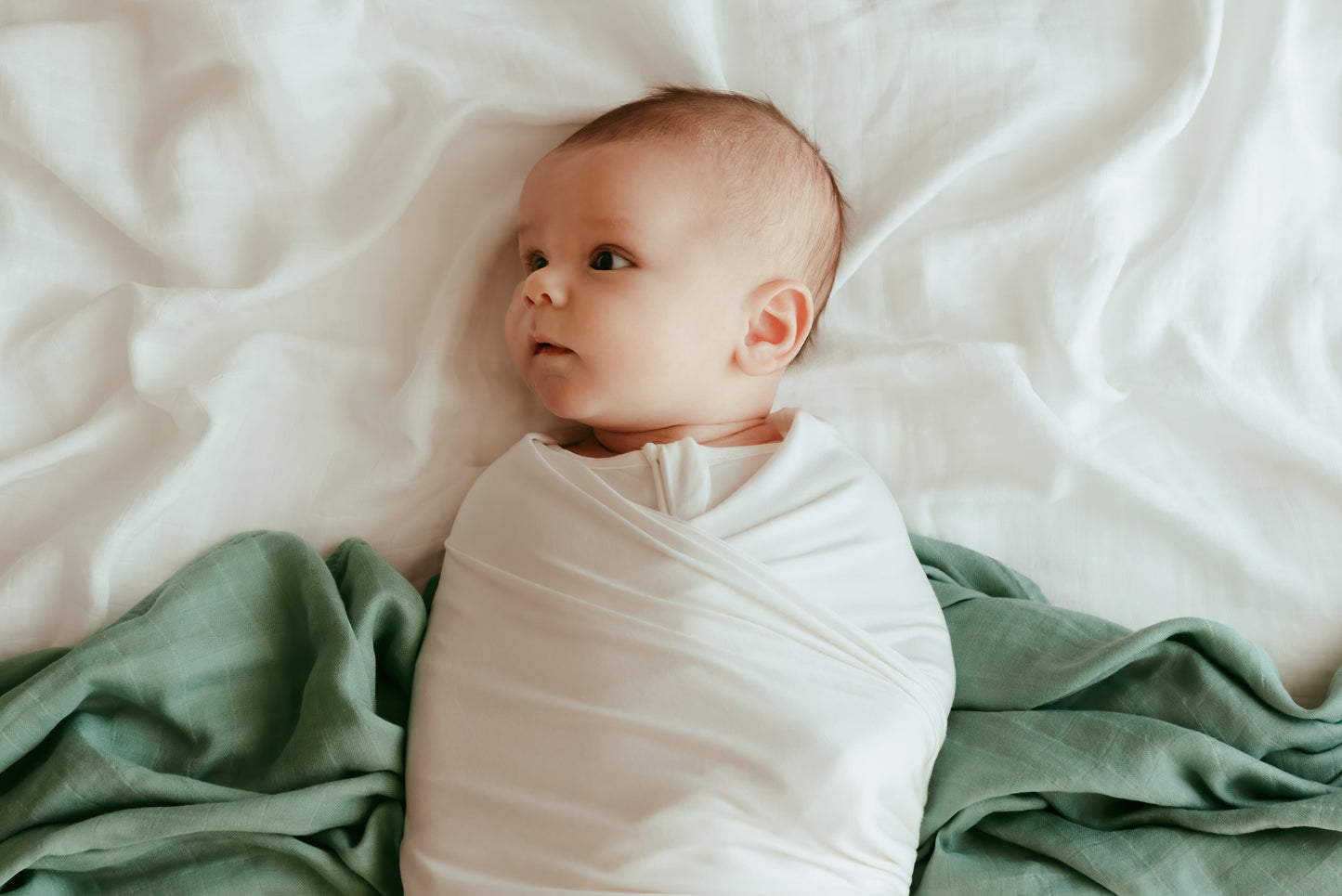 Bamboo Spandex Swaddle & Hat Set - White