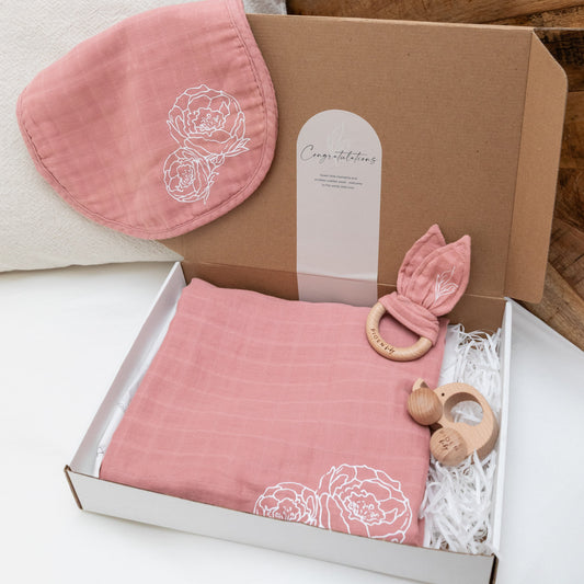 100% Organic Cotton Pink Baby Girl Essential Gift Set
