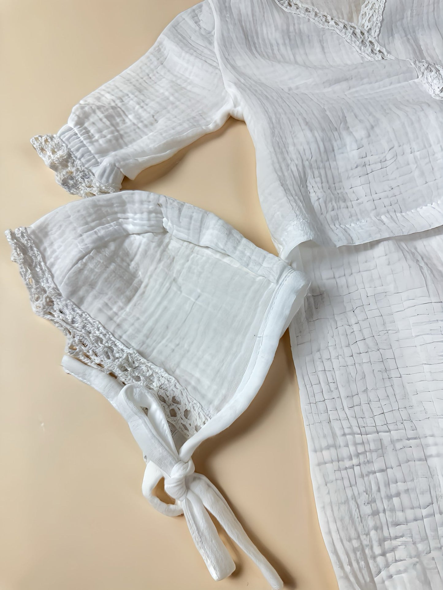 newborn first outfit with bonnet