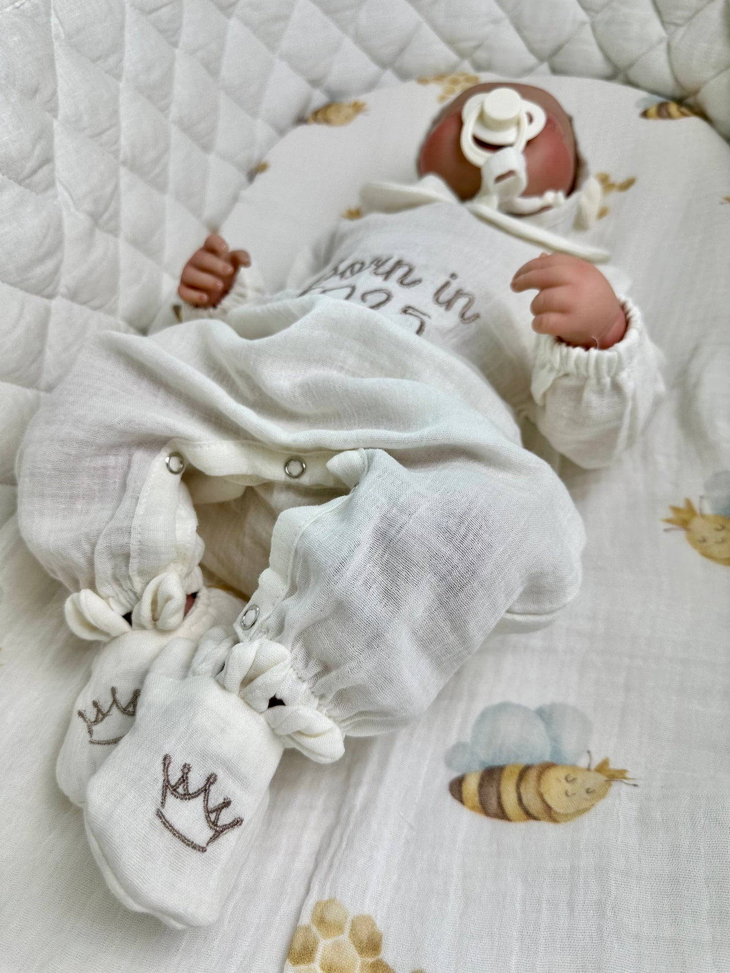 Hello World! Born in 2025 First Outfit Set