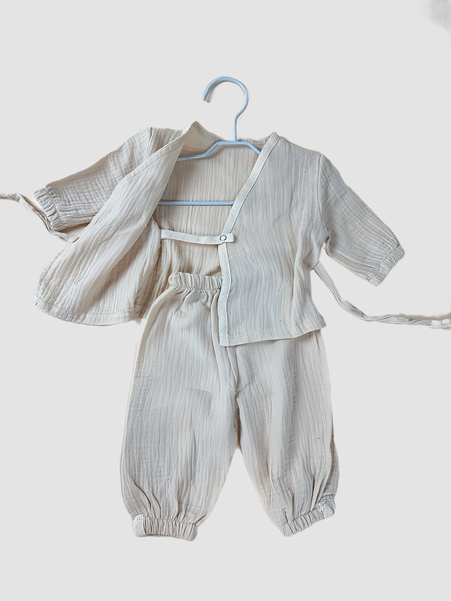 Sami Organic Muslin First Outfit Set