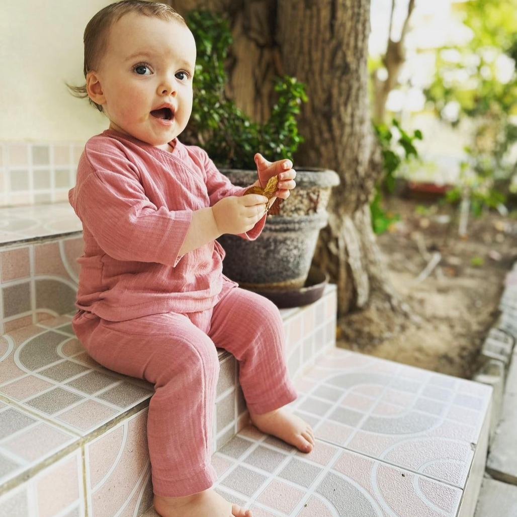 Organic cotton muslin tie side baby outfit