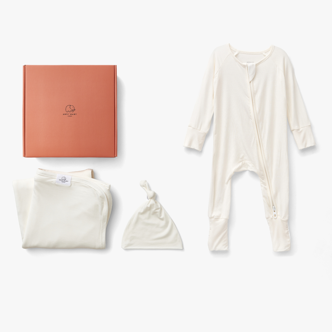 Bamboo Swaddle & Sleepsuit Newborn Gift Set- White