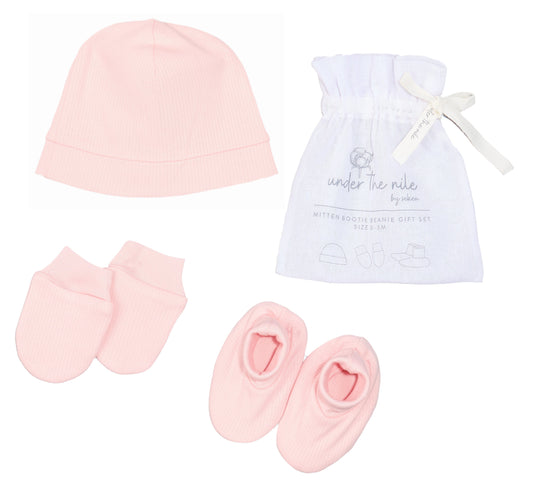 Newborn Essentials Set in Delicate Pink