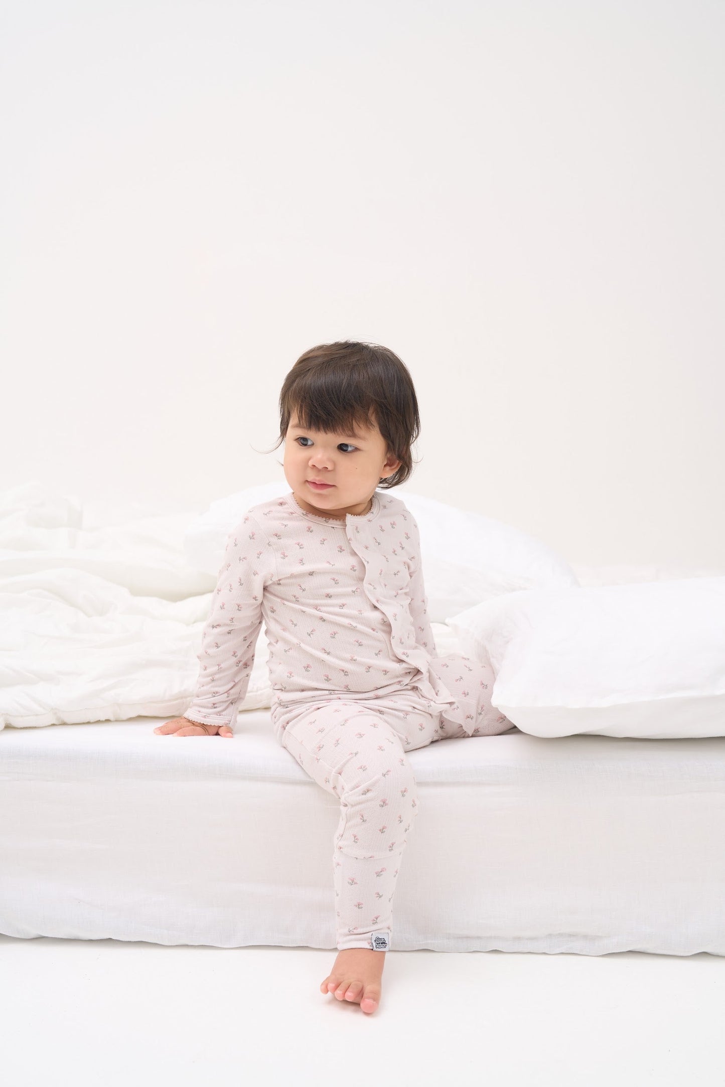 Garden Spray Pointelle Magnetic Sleepsuit