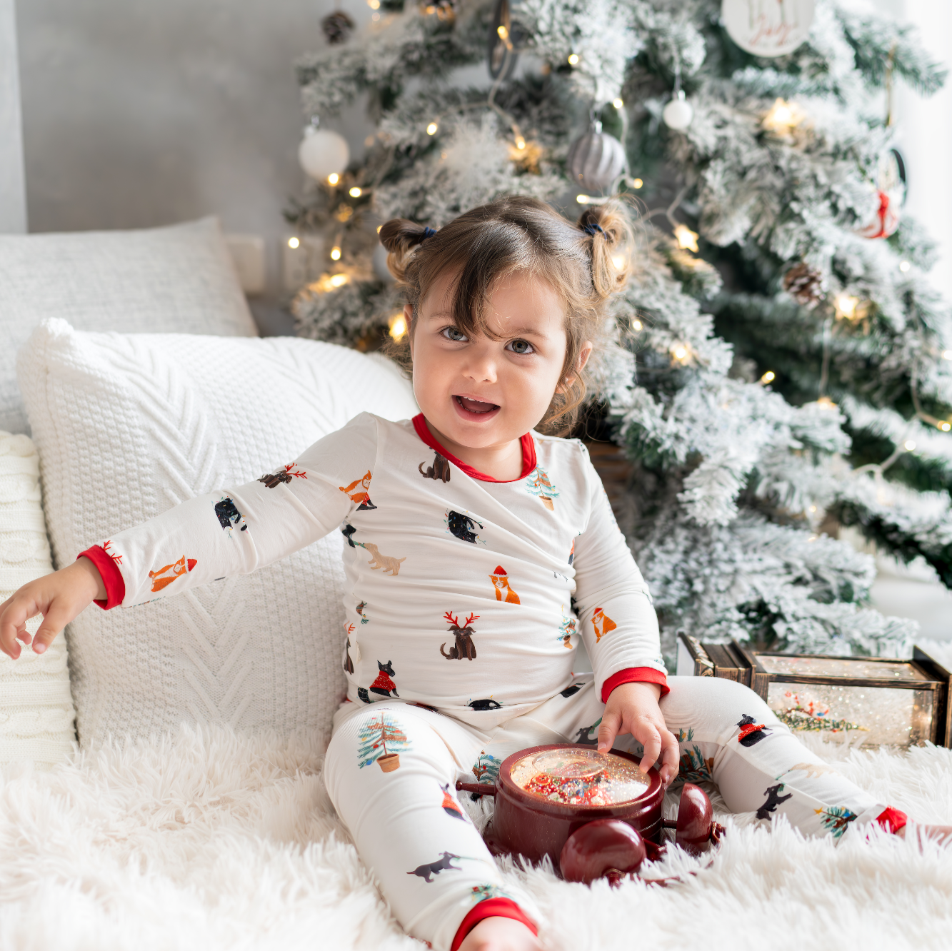 Santa Paws 2-piece Christmas Pajamas